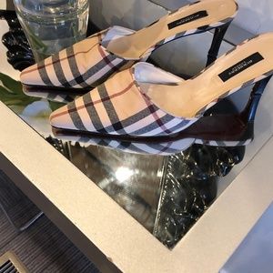 Burberry 8 Mule